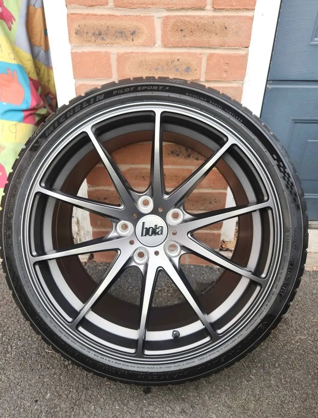 BOLA B9 Matt Gunmetal Grey Alloy Wheels – BMW 5x120