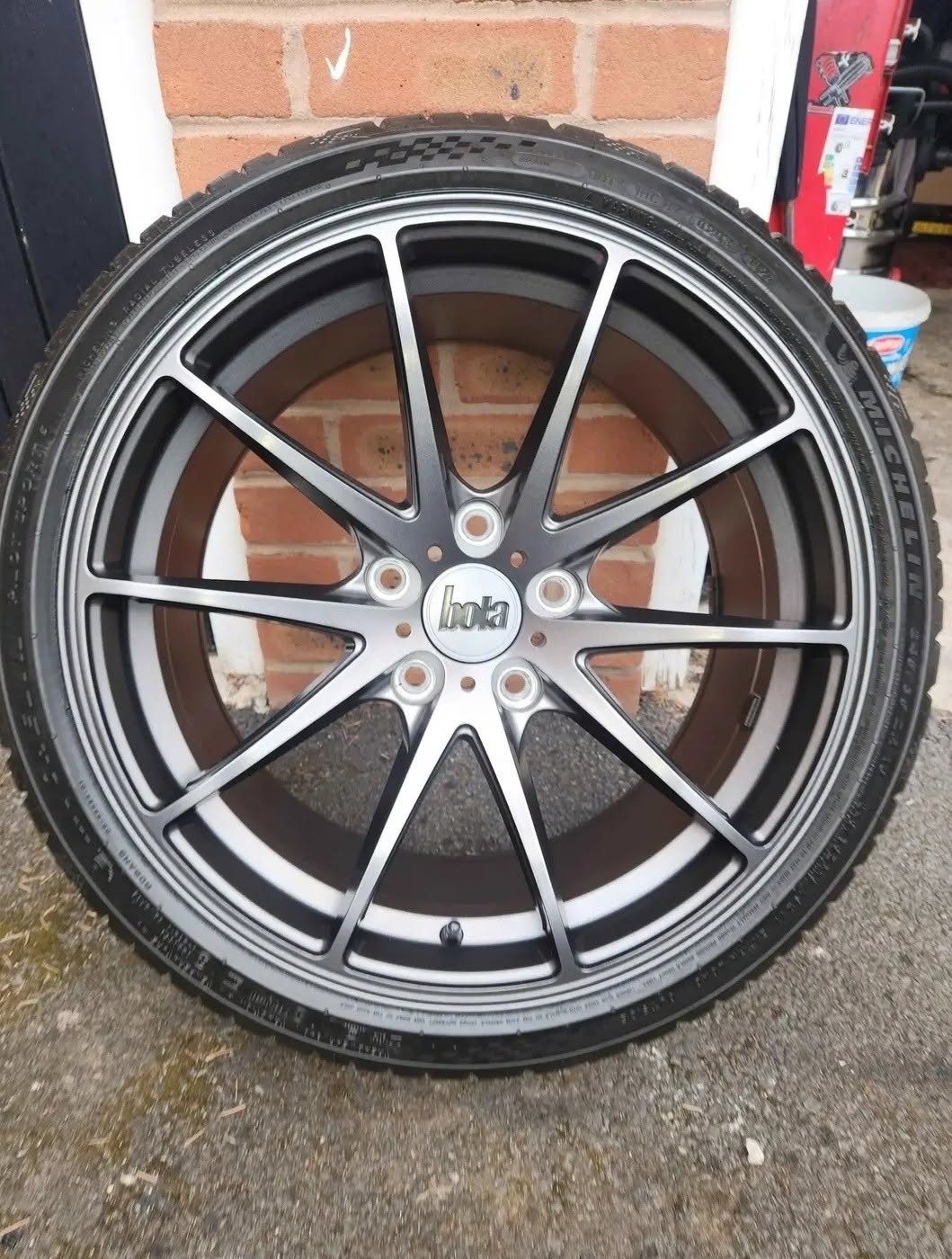 BOLA B9 Matt Gunmetal Grey Alloy Wheels – BMW 5x120