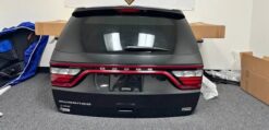GENUINE OEM 2014–2024 DODGE DURANGO COMPLETE TAILGATE ASSEMBLY – FACTORY BLACK w/ CAMERA 