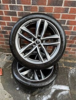 Genuine Audi 21