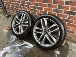 Genuine Audi 21