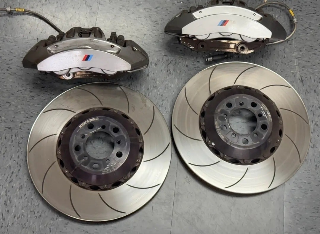 GENUINE OEM BMW F87 M2 COMPETITION "2NH" BIG BRAKE KIT – WITH UPGRADED GIRODISC ROTORS! - Image 3