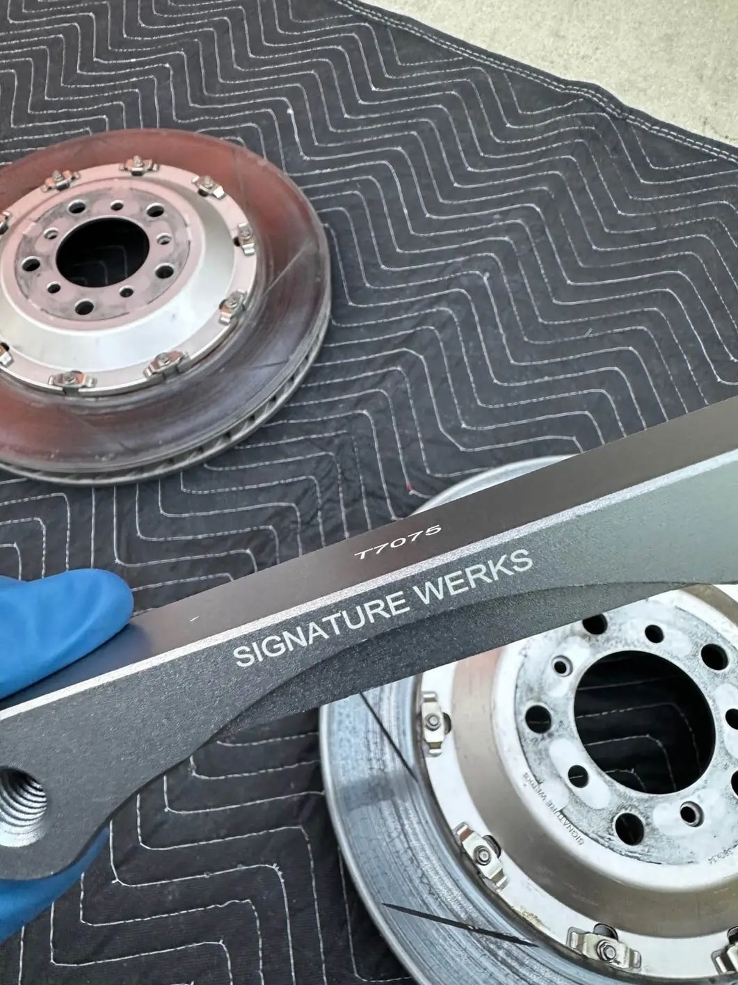 SIGNATURE WERKS 6-PISTON BIG BRAKE KIT (BBK) – BMW E9X M3 (S65 V8) - Image 4