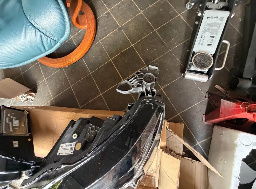 Peugeot 208 GT Line 2025 Headlights – Pair - Image 10