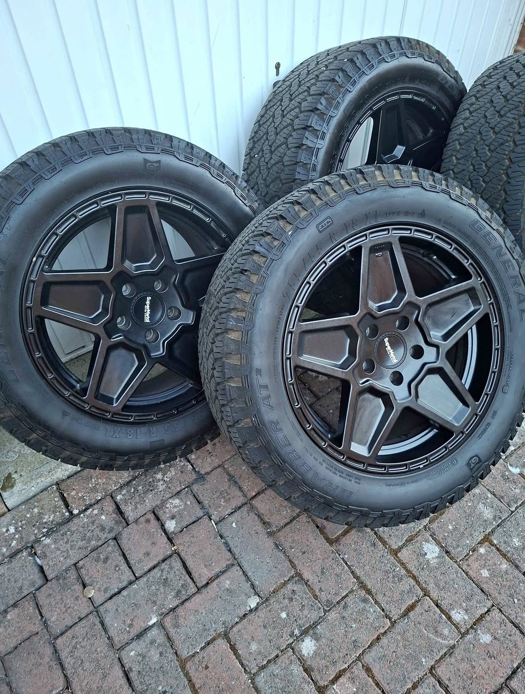 Supermetal Rocket 18" Swamper Alloy Wheels & General Grabber All-Terrain Tyres – VW Transporter