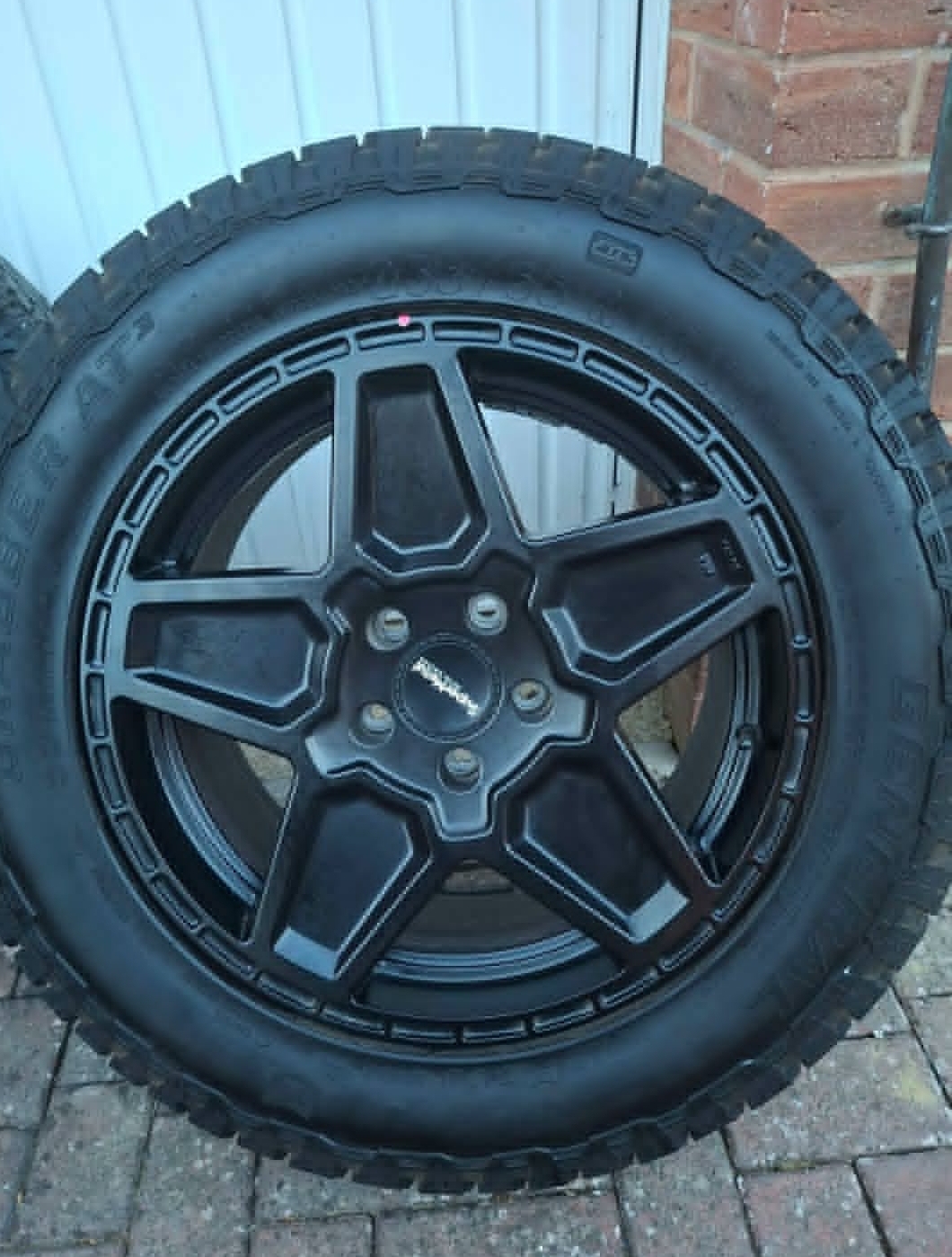 Supermetal Rocket 18" Swamper Alloy Wheels & General Grabber All-Terrain Tyres – VW Transporter - Image 7